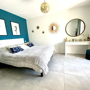 Couette-café La Bella, Les Arcs-sur-Argens